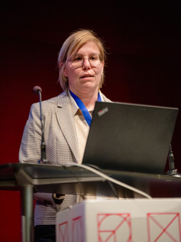 Vortrag von Mag.a Martina Knoll, MA auf der Fachtagung der Frauenhäuser